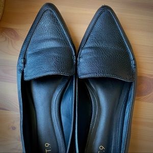 Apt 9 Black Pointed Toe Flats